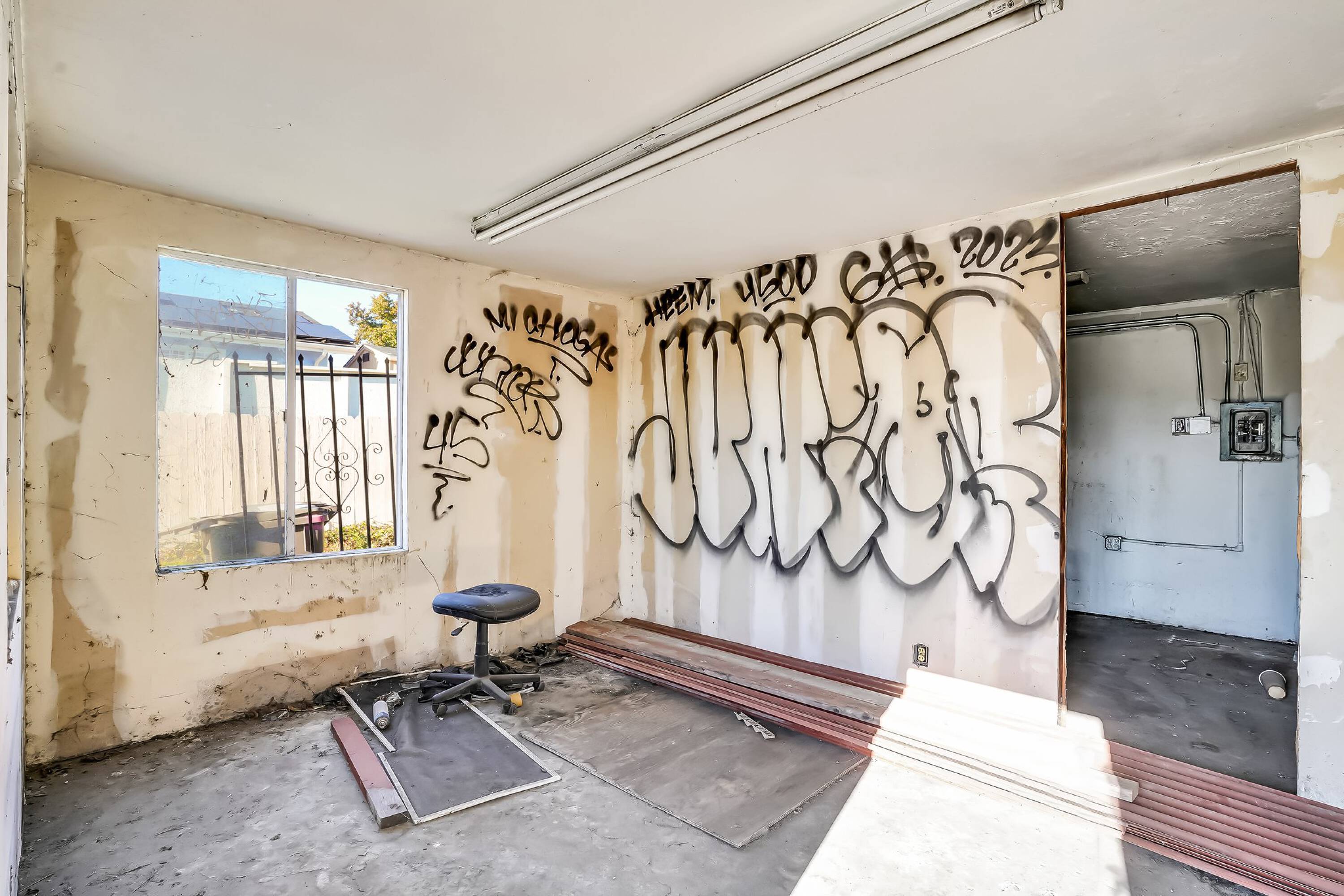 Land for Sale in Oakland California 94601